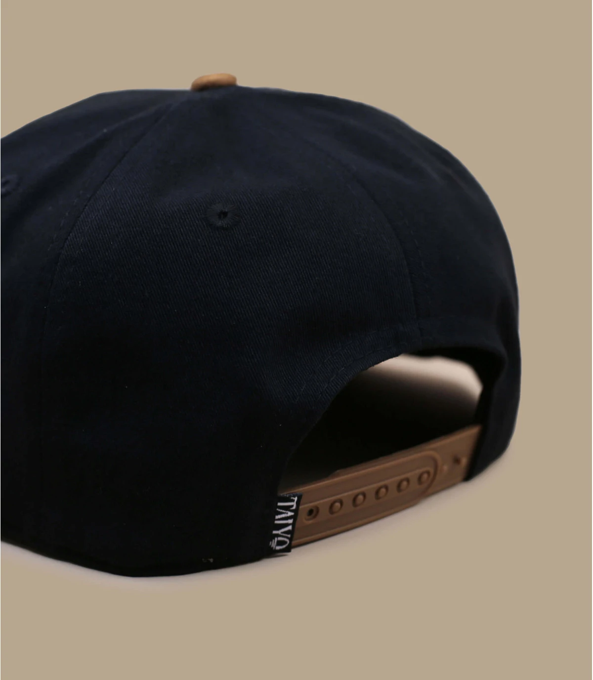 Badge Logo Snapback Black – Image 6