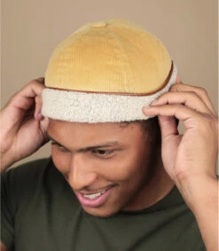 Miki Corduroy & Fleece Sand